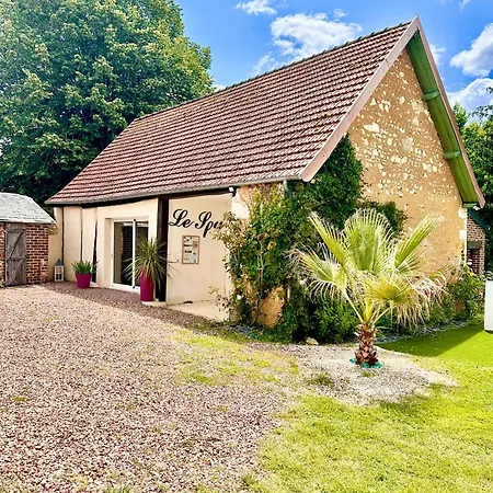 Maison De Maitre Proche Circuit 24 Hrs Du Mans Bed & Breakfast