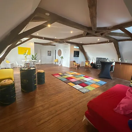 Maison De Maitre Proche Circuit 24 Hrs Du Mans Bed & Breakfast Ecommoy