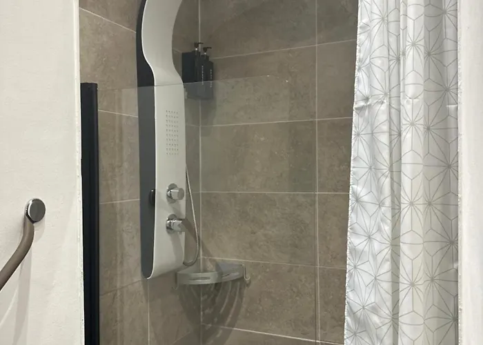 Kvs Concept- Premium & Accueil Professionnel Frühstückspension 4*